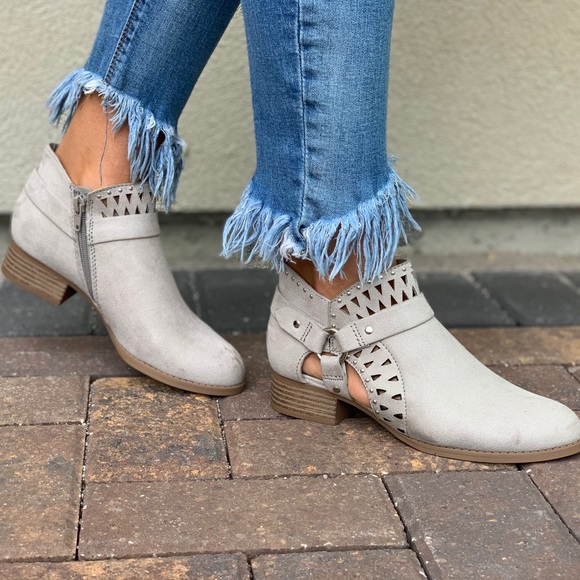 Smoke Gray Harness Laser Cut Chelsea Ankle Bootie - Picture 7 of 7